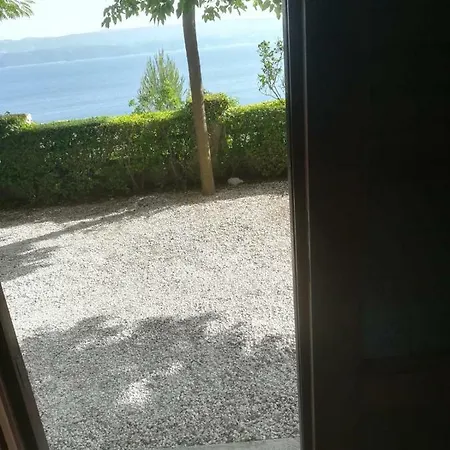 Apartmani Ujdur Omiš Zewnętrze zdjęcie