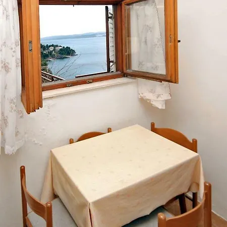 Apartmani Ujdur Omiš Zewnętrze zdjęcie