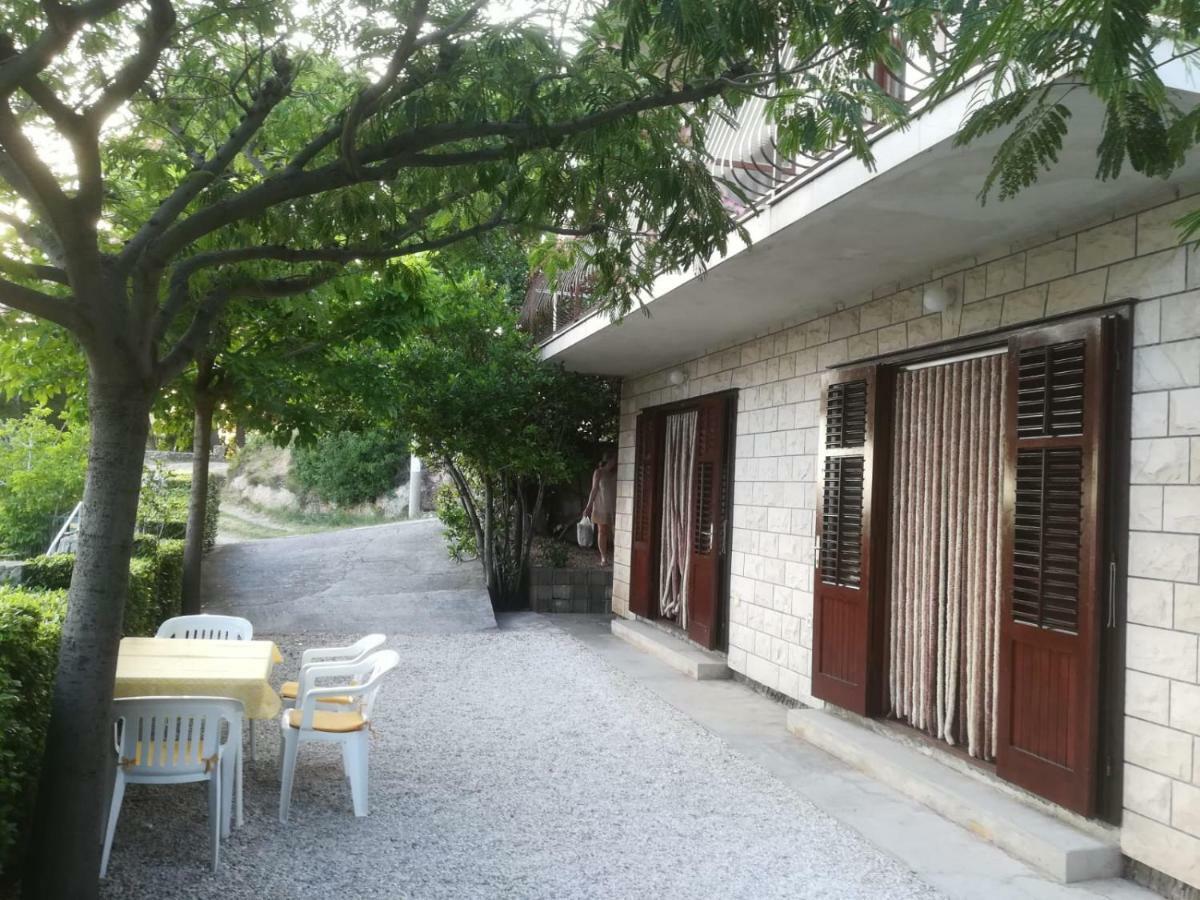 Apartament Ujdur Omiš