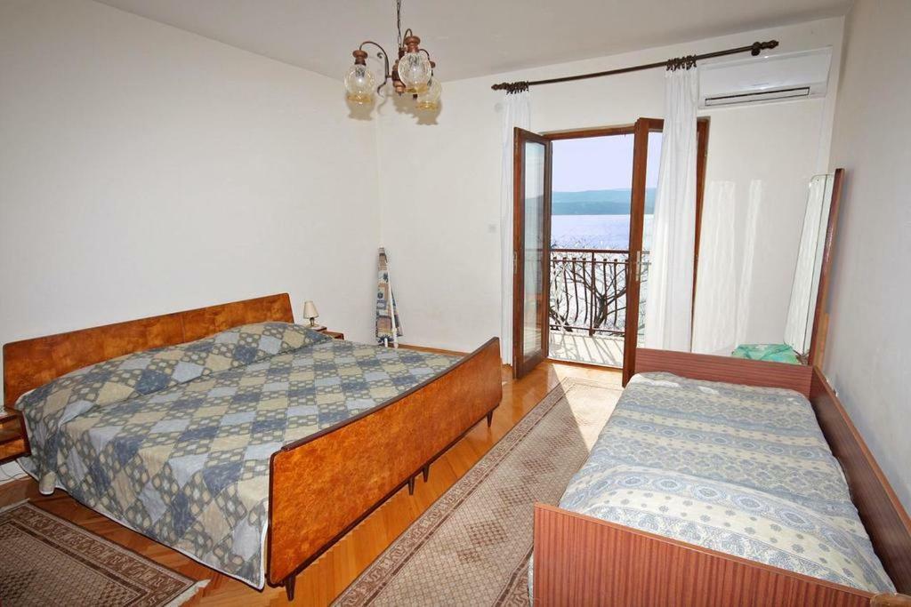 Apartment Ujdur