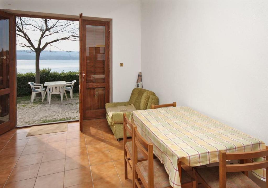 Ujdur Apartment *